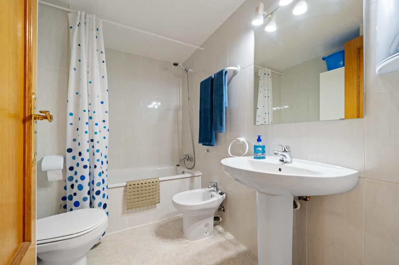 Hauzify I Apartament Aqua Marina La Pineda Exteriör bild